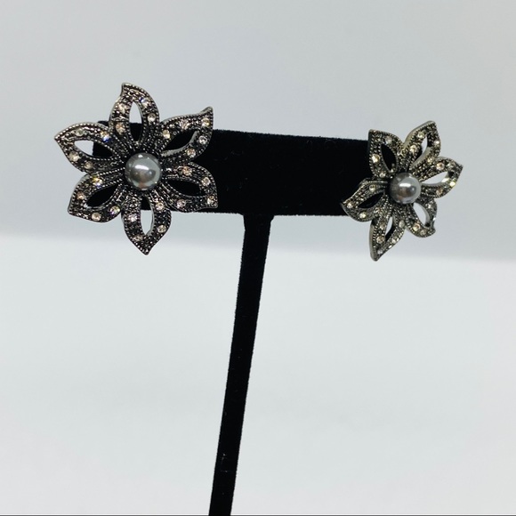 Floral Earrings pearl - Picture 3 of 7